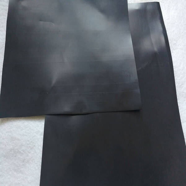 魚塘三種防滲措施優(yōu)缺點(diǎn)/魚塘防滲用土工膜